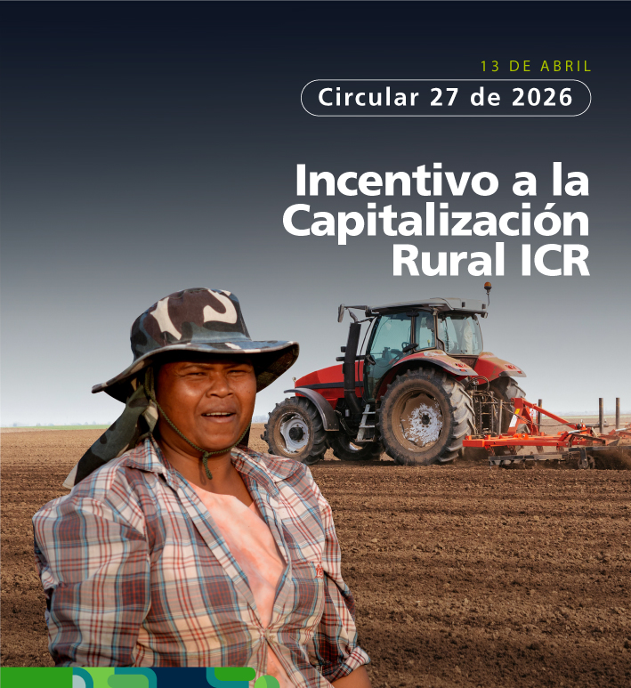 Mujer y tractor