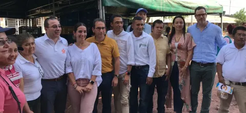 foto_minagricultura_andres_valencia_pinzon_taller_construyendo_pais_san_jose_del_guaviare_web.jpg